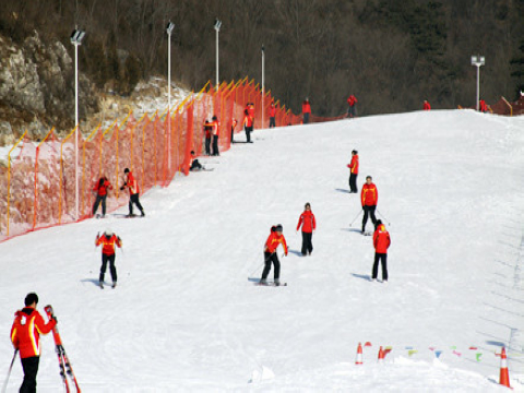 北京静之湖滑雪场